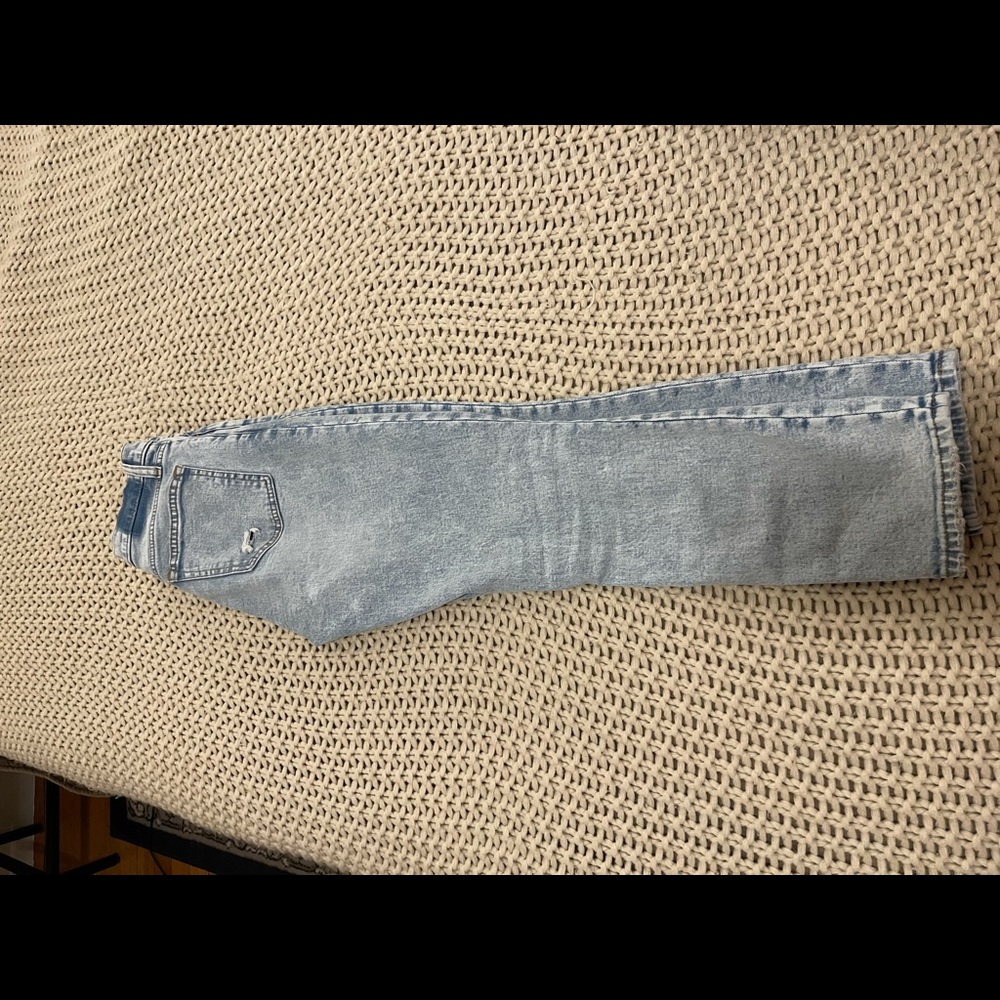 Abercrombie and Fitch The Skinny High Rise Jean Size 25/0s